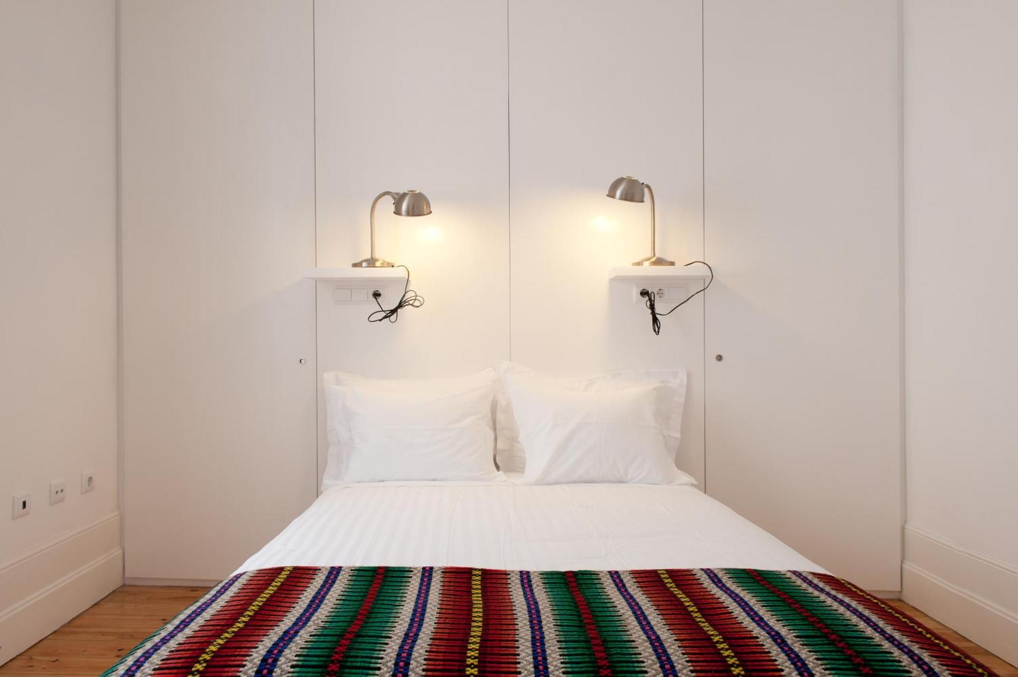 Coimbra Vintage Lofts Apartments Bagian luar foto