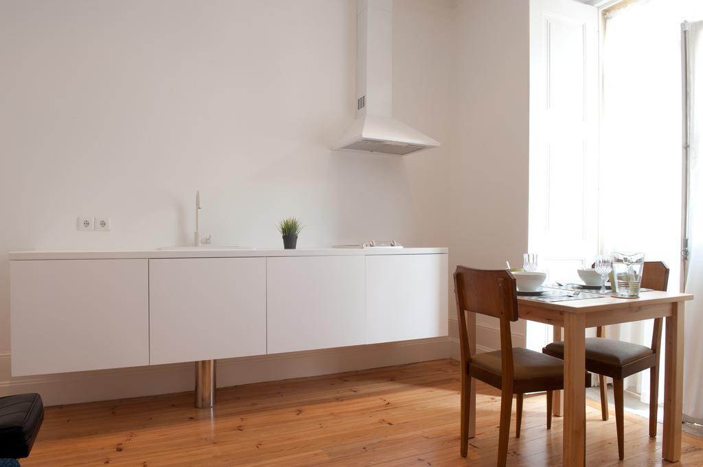 Coimbra Vintage Lofts Apartments Bagian luar foto
